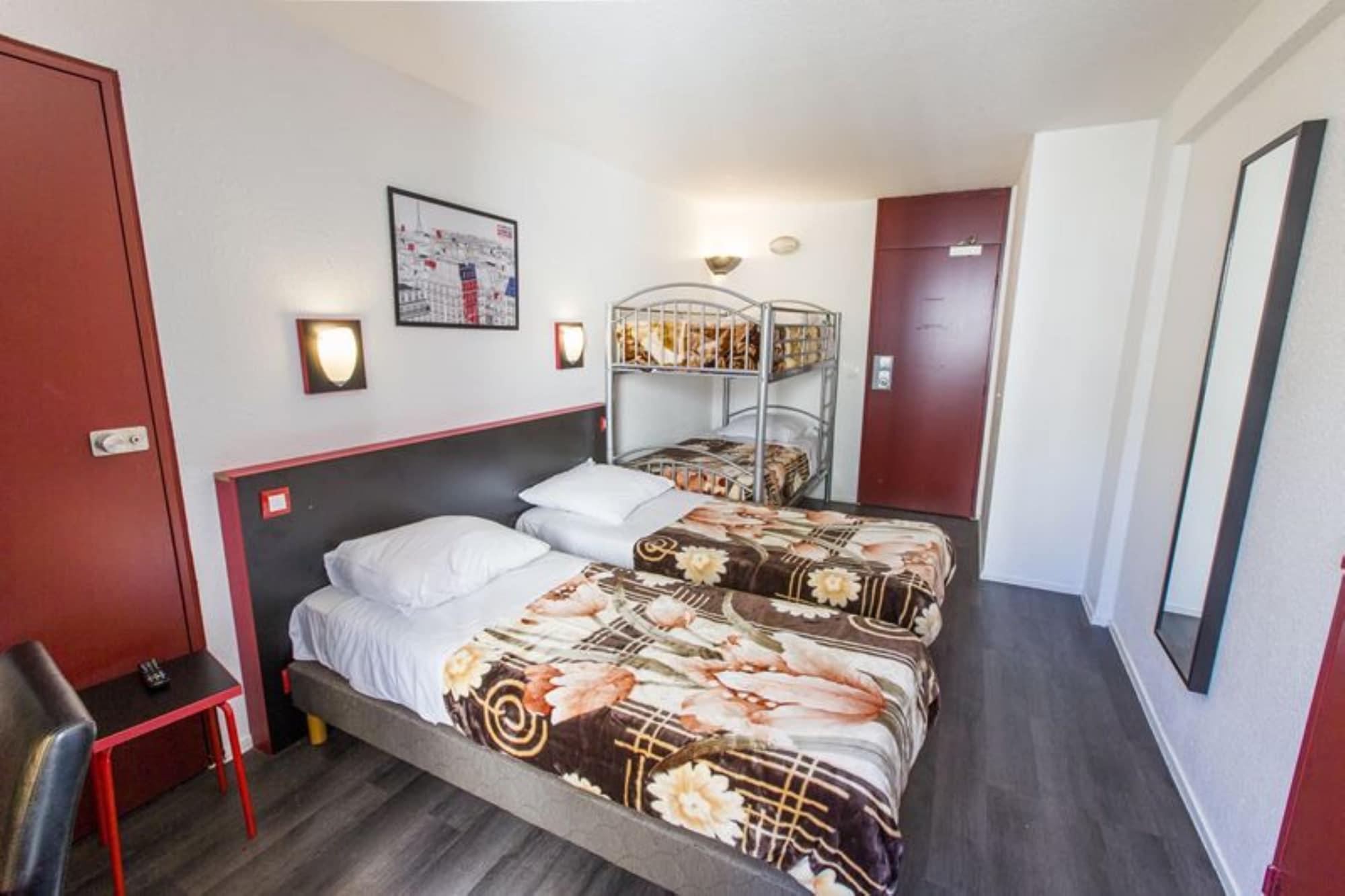 Отель Ibis Styles Paris Hippodrome De Vincennes Жуанвиль Экстерьер фото