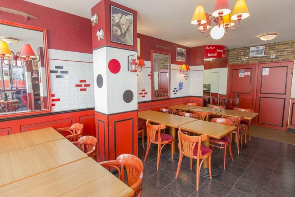 Отель Ibis Styles Paris Hippodrome De Vincennes Жуанвиль Экстерьер фото