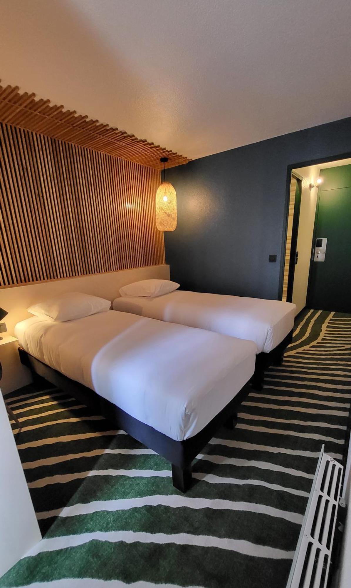 Отель Ibis Styles Paris Hippodrome De Vincennes Жуанвиль Экстерьер фото