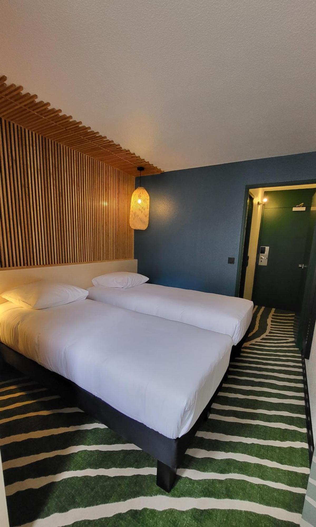 Отель Ibis Styles Paris Hippodrome De Vincennes Жуанвиль Экстерьер фото